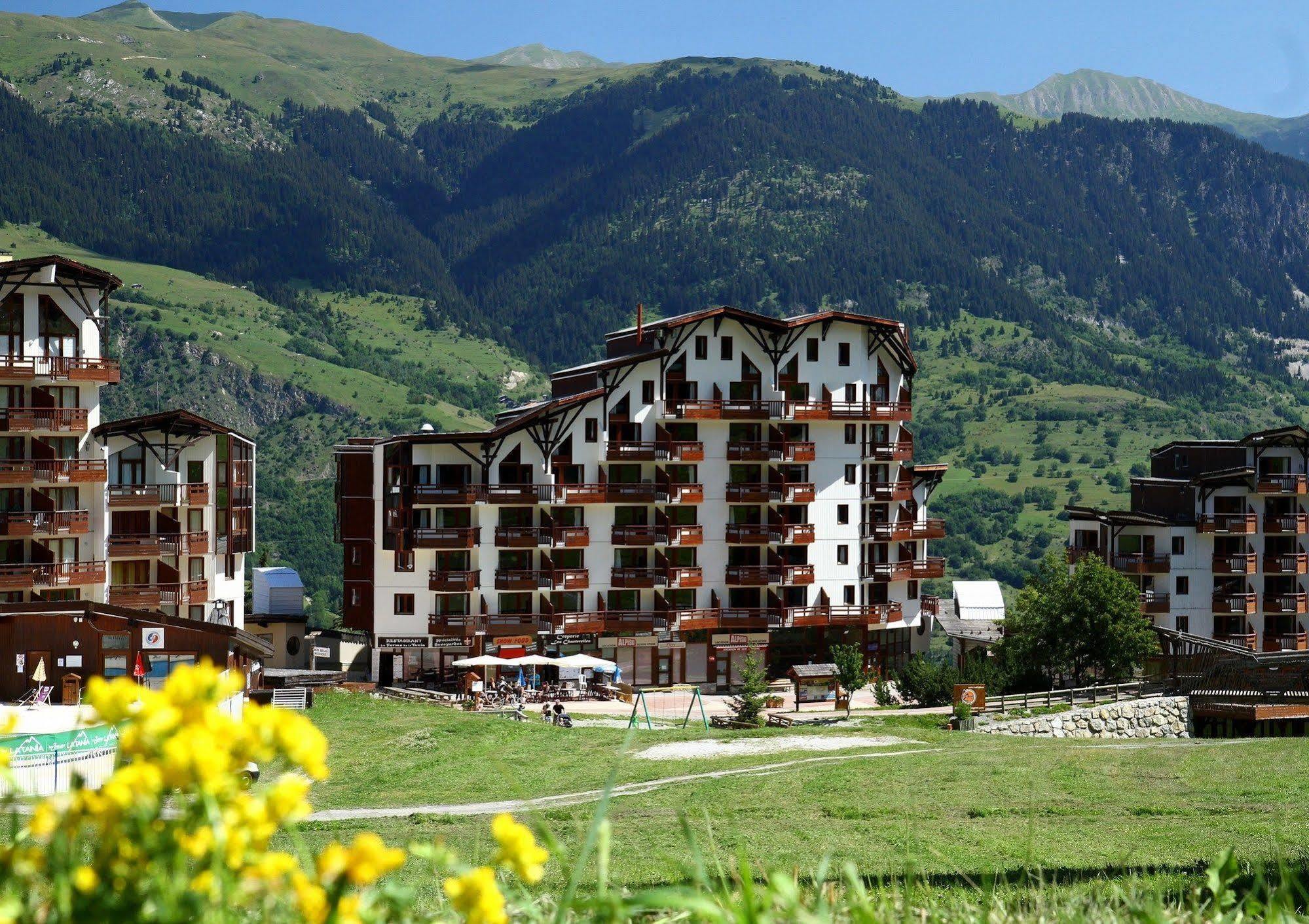 Pierre & Vacances Residence Le Christiana La Tania Exterior photo