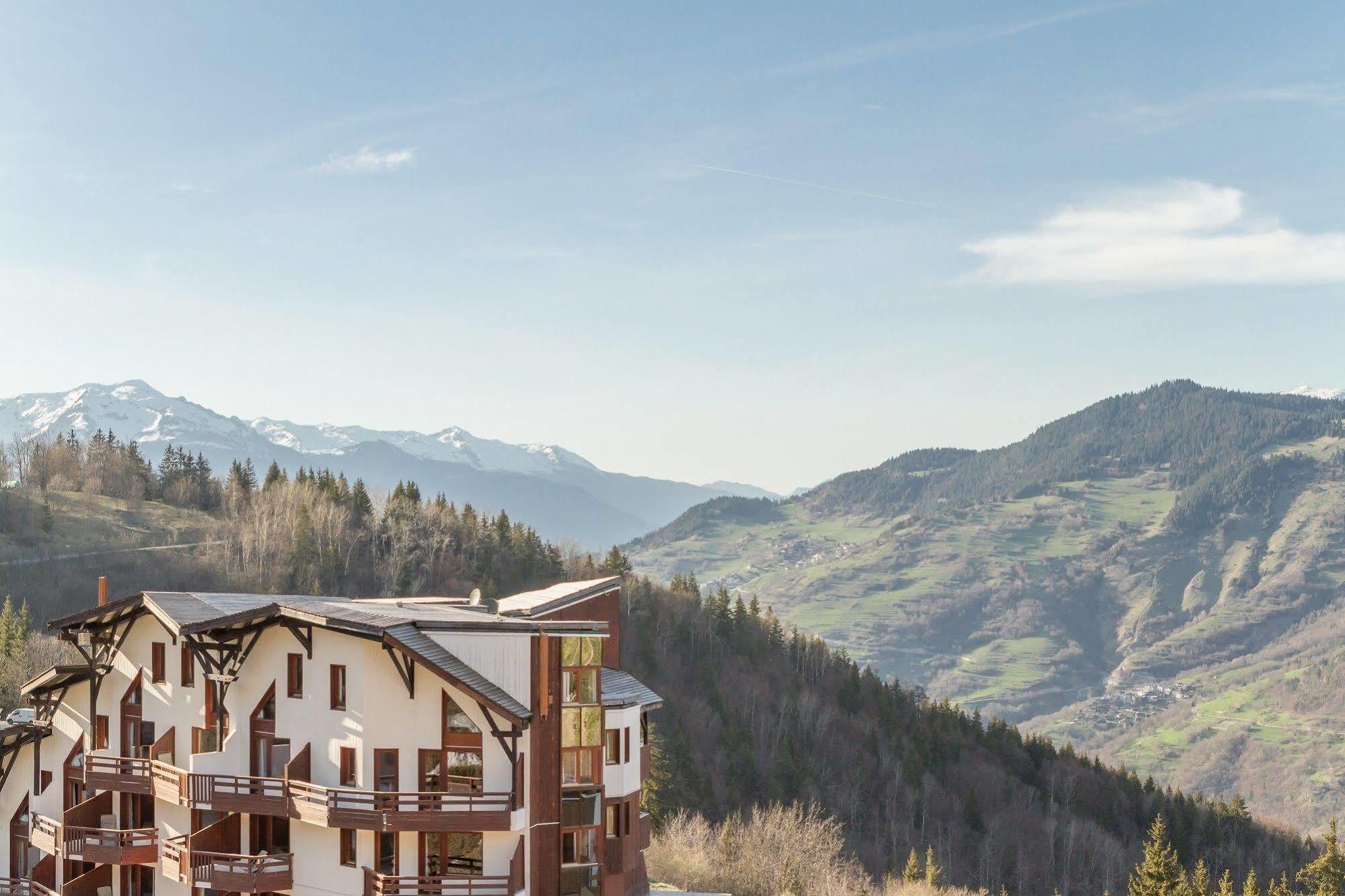Pierre & Vacances Residence Le Christiana La Tania Exterior photo